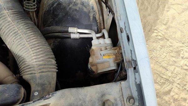 88-94 Chevy S10 Pickup Oil Filter Housing Mount Oem 4.3L — photo 2