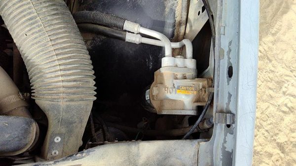 88-94 Chevy S10 Pickup Oil Filter Housing Mount Oem 4.3L — photo 5