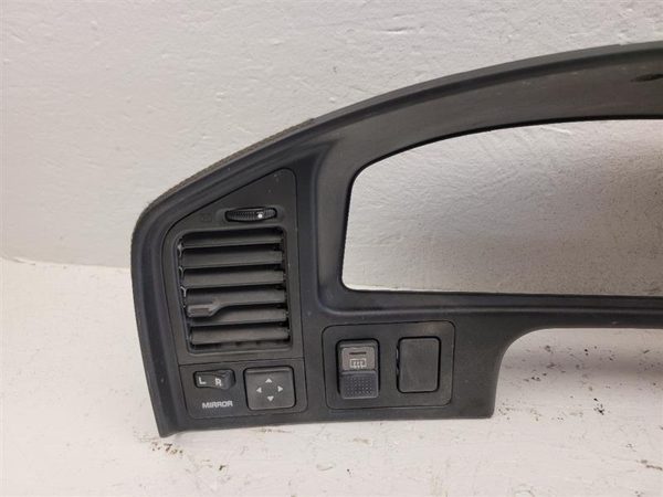 1990-1991 Subaru Legacy Trim Bezel Around Speedometer Oem Dash Surround Panel — photo 2
