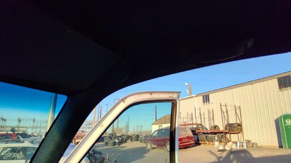 88-94 Gmc Sierra 2500 Passenger Right A Pillar Trim Windshield Post Panel Blue — photo 3