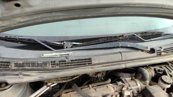 2007-2012 Nissan Sentra Passenger Right Windshield Wiper Arm Oem Blade Lever — photo 3
