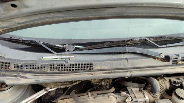2007-2012 Nissan Sentra Passenger Right Windshield Wiper Arm Oem Blade Lever — photo 2