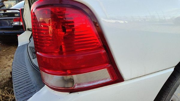 2004-2007 Ford Freestar Passenger Right Tail Light Brake Lamp Oem Rear — photo 2