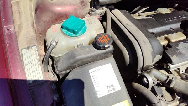 2001 Volvo V70 Power Steering Pump/motor 2.4L Turbo — photo 6