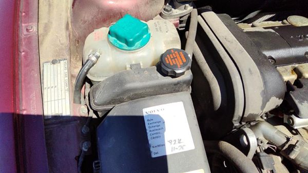 2001 Volvo V70 Power Steering Pump/motor 2.4L Turbo — photo 5