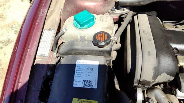 2001 Volvo V70 Power Steering Pump/motor 2.4L Turbo — photo 3