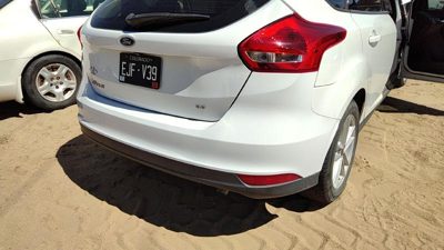 2015-2018 Ford Focus Rear Bumper Cover Assembly Oem Back White Yz F1Ez17906Baptm