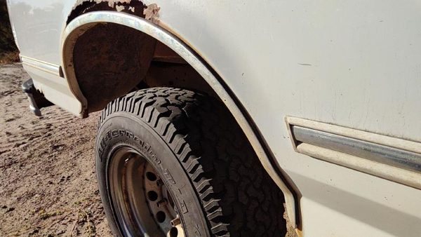 1992-1996 Ford F150 Passenger Right Rear Wheel Flare Moulding Oem Back — photo 4