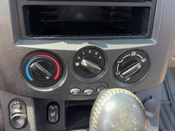 04-05 Vue Redline Temperature Control Module In Dash Heater Ac Head Unit Oem — photo 4