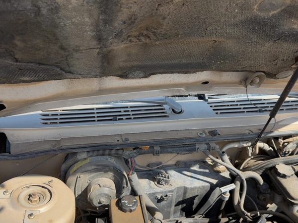 91-96 Buick Century Windshield Wiper Cowl Vent Trim Panel Oem Cover Sedan 4-Door — photo 3