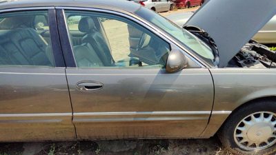 1999 Buick Park Avenue Front Door RH Brown 76U