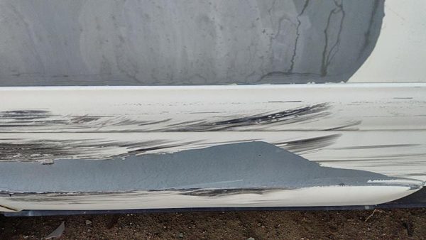 98-08 Crown Vic Passenger Right Rear Moulding From Door Back Trim Strip White — photo 4
