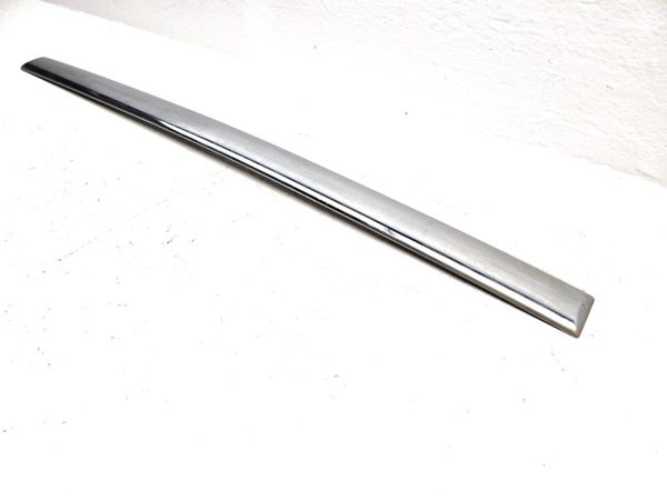 01-02 Sierra 2500 Hd Passenger Right Rear Moulding From Door Oem Back Trim Strip — photo 6
