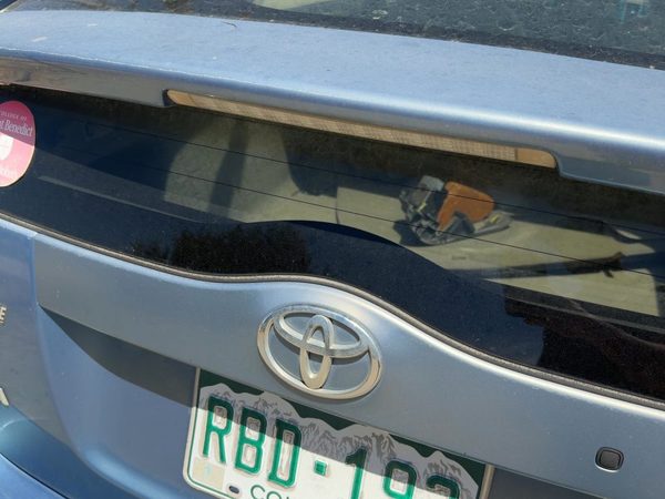 2004-2009 Toyota Prius Lower Back Glass Rear Window Oem 6482147021 — photo 2