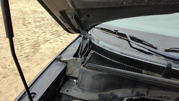 2016-21 Hyundai Tucson Passenger Right Hood Hinge Assembly Oem Coliseum Grey Z56 — photo 4