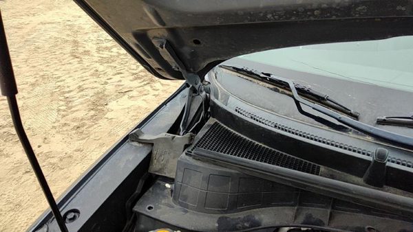 2016-21 Hyundai Tucson Passenger Right Hood Hinge Assembly Oem Coliseum Grey Z56 — photo 5