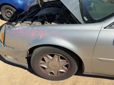 2005 Cadillac Deville Fender LH Platinum 67U