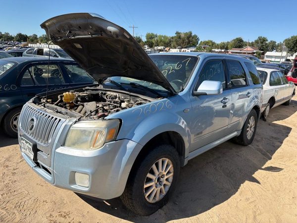 2008 Mercury Mariner — vehicle photo 4
