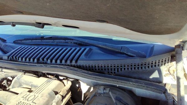 02-05 Ford Explorer Windshield Wiper Cowl Vent Trim Panel Oem Cover — photo 3