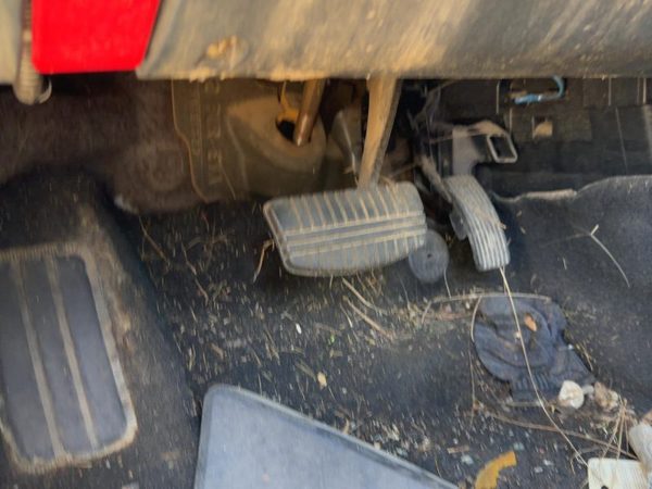 2006-2012 Mitsubishi Eclipse Brake Pedal Assembly Oem — photo 2