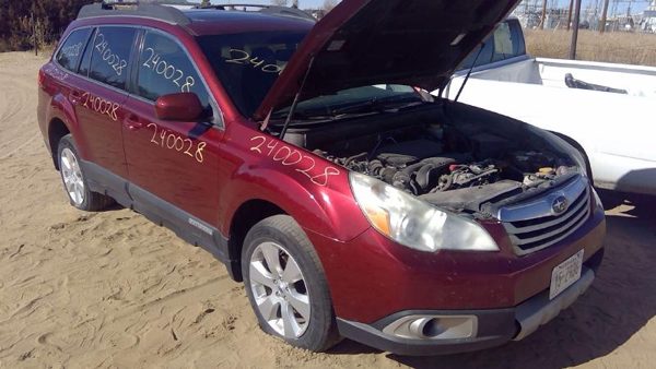 2012 Subaru Legacy — vehicle photo 1