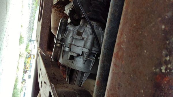 2001-2002 Sierra 2500 Hd Transfer Case Assembly Oem 4X4 Tcase Recently Rebuilt — photo 2