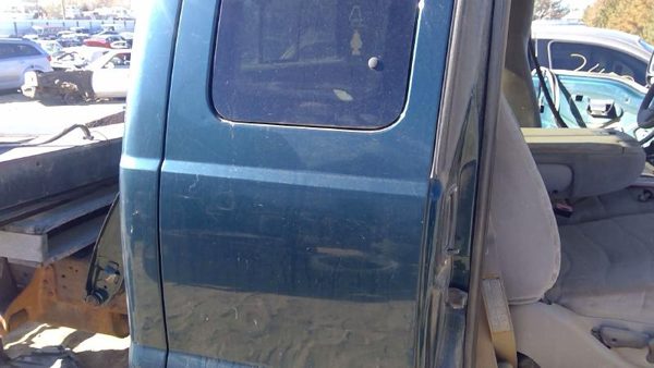 1999 Ford F250 Sd Pickup Rear Door RH Dent — photo 3