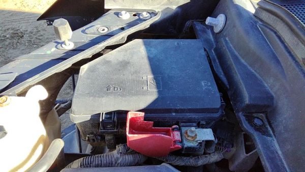 2009 Gmc Acadia Engine Fuse Box Power Distribution Panel Oem 3.6L 20757040 — photo 4