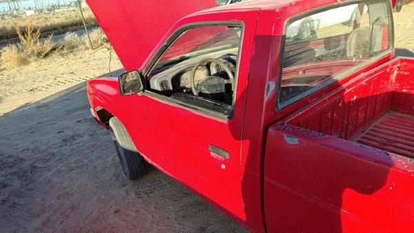 1997 Nissan Pickup Front Door LH Red 801003B030 — photo 1