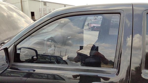 2004-2012 Gmc Canyon Driver Left Front Side Window Door Glass Oem 97247739 — photo 3
