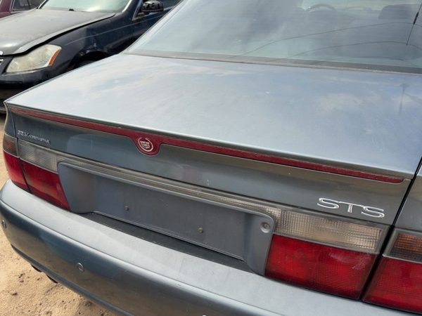 1998-2004 Cadillac Seville Third Brake Light Middle Lamp Oem Sedan — photo 9