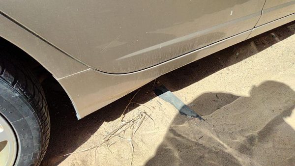 03-07 Cts Passenger Right Rear Rocker Panel Moulding Side Skirt Sand Storm 61U — photo 2