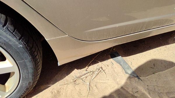 03-07 Cts Passenger Right Rear Rocker Panel Moulding Side Skirt Sand Storm 61U — photo 3
