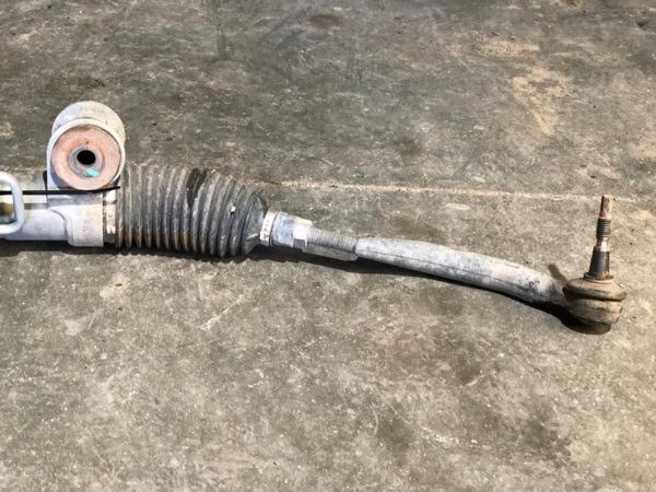 2002 GMC Envoy Power Steering gear Rack Assembly OEM 19330443 — photo 11