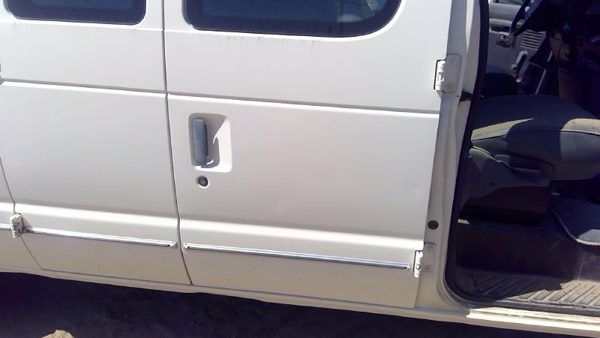 1993 Ford Van Rear Door RH White — photo 9