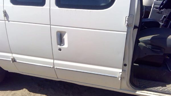 1993 Ford Van Rear Door RH White — photo 3