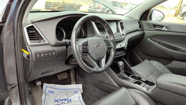 2016 Hyundai Tucson — vehicle photo 4