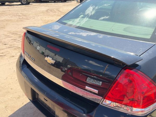 2006-2016 Chevy Impala Rear Spoiler Back Wing Oem Black 41U 19120798 — photo 1