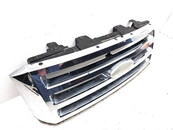 2007-2014 Ford Expedition Front Grille Assembly Oem Chrome 7L1Z8200Ba — photo 10