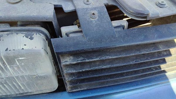 1989 Oldsmobile Cutlass Supreme Fog/mark/park/turn Light/lamp RH — photo 3