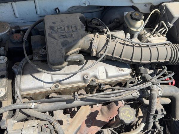 1998-2001 Chevy Cavalier Valve Cover Oem 2.2L Without Dohc 24577253 — photo 6