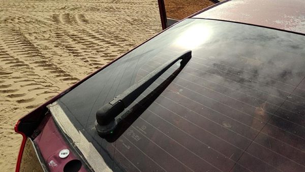2010 Honda Insight Rear Wiper Arm Oem Rear Window Blade Back Glass Hatch — photo 2