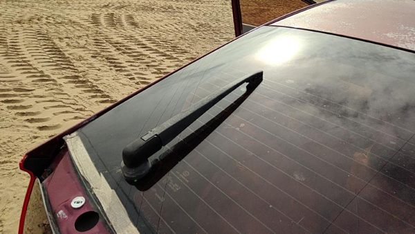 2010 Honda Insight Rear Wiper Arm Oem Rear Window Blade Back Glass Hatch — photo 3
