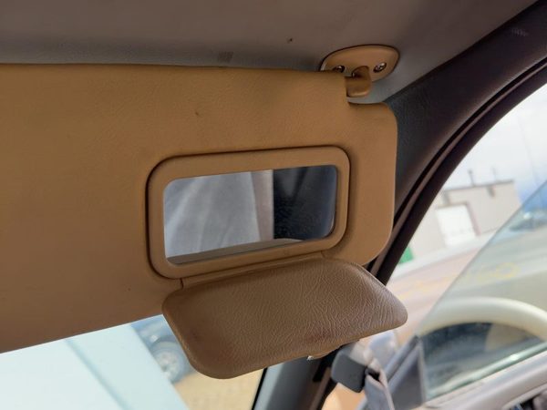 1990-1994 Subaru Legacy Passenger Right Sun Visor Oem Gray — photo 4