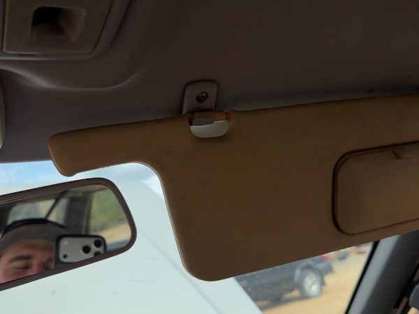 1990-1994 Subaru Legacy Passenger Right Sun Visor Oem Gray — photo 6