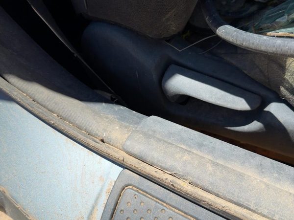 2007 Mitsubishi Eclipse Passenger Right Side Seat Trim Panel Oem Gray — photo 6