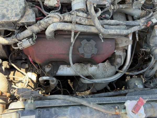 1985-1988 Nissan Maxima Front Valve Cover Oem 3.0L — photo 1