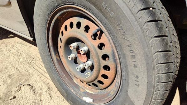 2003 Chevrolet Cavalier Wheel Chevy — photo 2