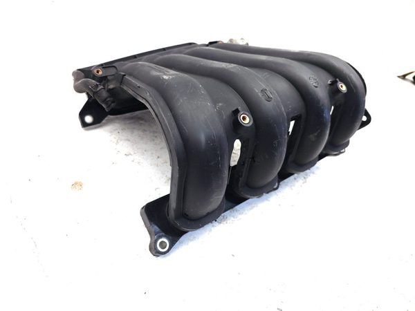 2007-2012 Nissan Versa Intake Manifold Oem 1.8L 14001El01A — photo 9