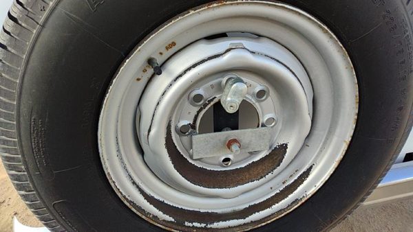 1985-1996 Gmc Van 3500 Spare Tire Carrier Swing Gate Oem — photo 3